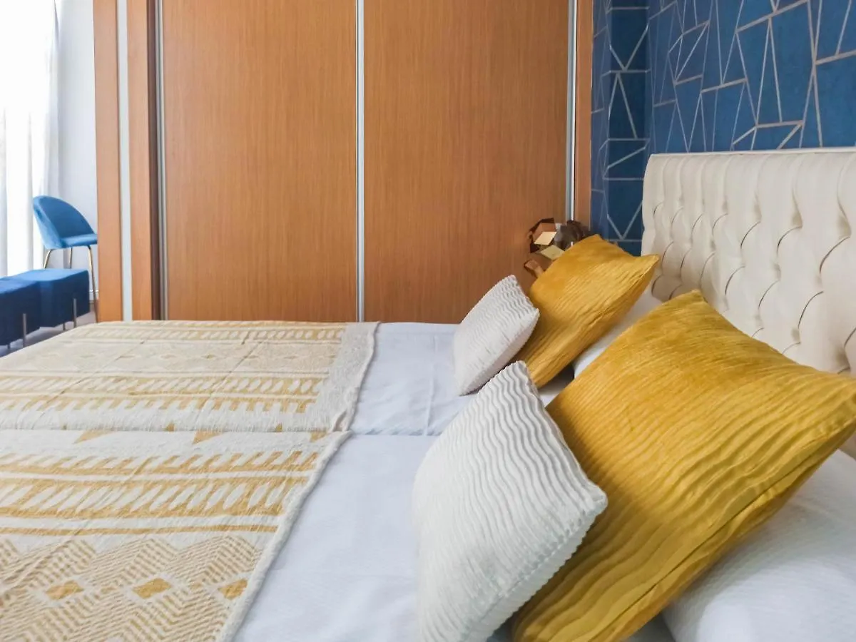 Expoholidays - Plaza Vieja Con Parking Gratis Almeria 0*,  Spain