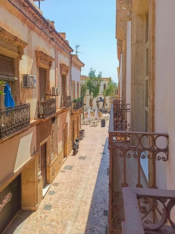 Expoholidays - Plaza Vieja Con Parking Gratis Almeria 0*,  Spain
